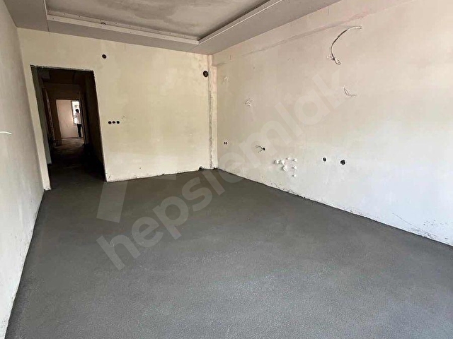^^AKYOL EMLAKTAN EKREM ÖDEMİŞ BULVARINDA SATILIK 2+1 DAİRE^^ - Görsel 3