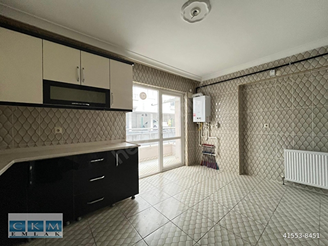 CKMDEN ŞEHİTLER CD YANI YENİ BİNA MANTOLAMALI 3 BALKON 3+1 - Görsel 2