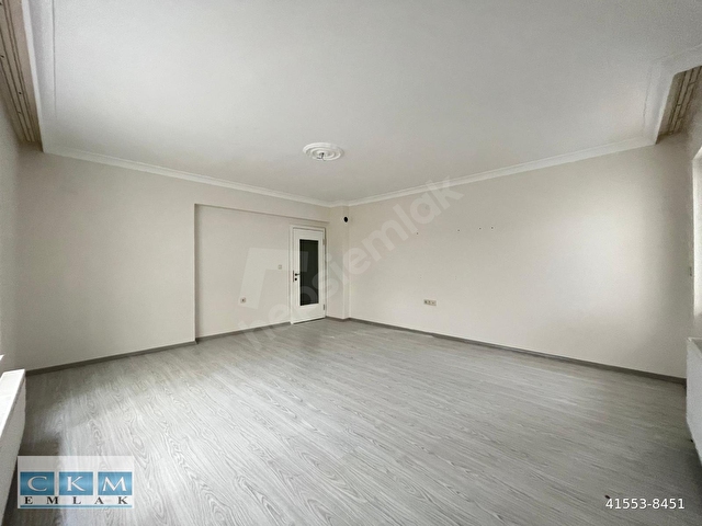CKMDEN ŞEHİTLER CD YANI YENİ BİNA MANTOLAMALI 3 BALKON 3+1 - Görsel 8