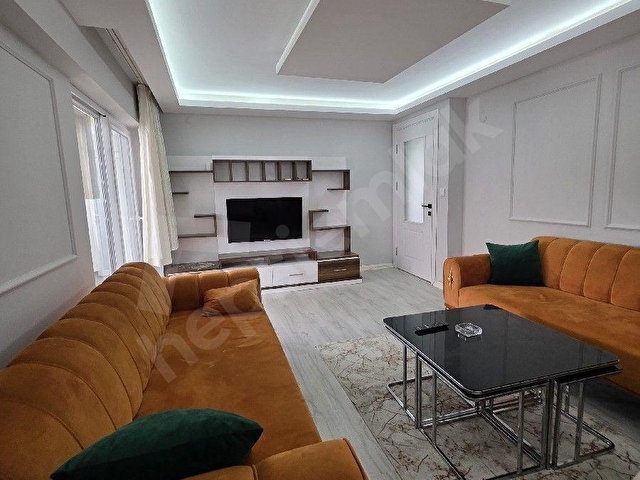 KARAYOLLARI KAVŞAĞININ HEMEN ÜSTÜNDE ACİL 100M2 FULL EŞYALI ULTRALÜX DAİRE