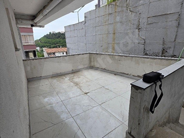 KARAYOLLARI KAVŞAĞININ HEMEN ÜSTÜNDE ACİL 100M2 FULL EŞYALI ULTRALÜX DAİRE - Görsel 19