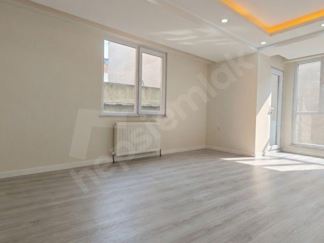 BAHÇELİEVLER CUMHURİYET SATILIK SIFIR ARAKAT LÜKS UYGUN DAİRE