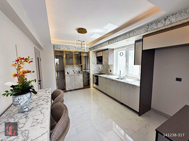 FİNANSDAN İŞÇİLİK HARİKASI EMSALSİZ FİYATA ARA KATTA 3+1 DAİRE - Görsel 2