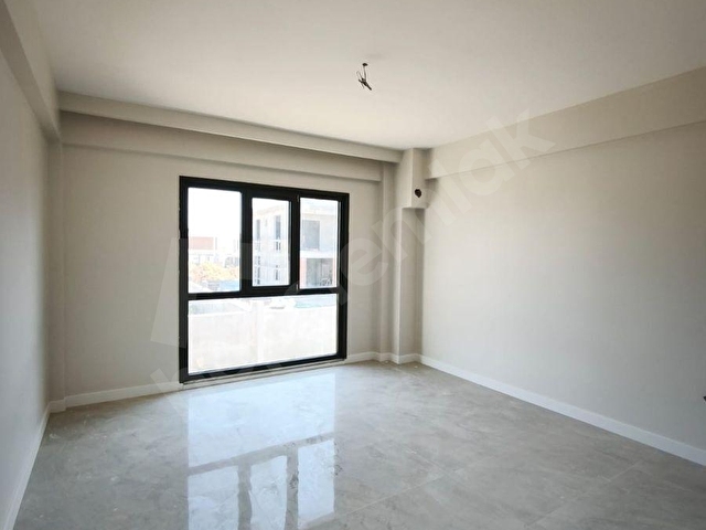 ÖNERLERDE MUHTEŞEM DIŞ CEPHELİ 5+1 LÜKS HAVUZLU KÖŞE VİLLA - Görsel 24