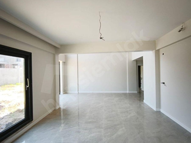 ÖNERLERDE MUHTEŞEM DIŞ CEPHELİ 5+1 LÜKS HAVUZLU KÖŞE VİLLA - Görsel 9