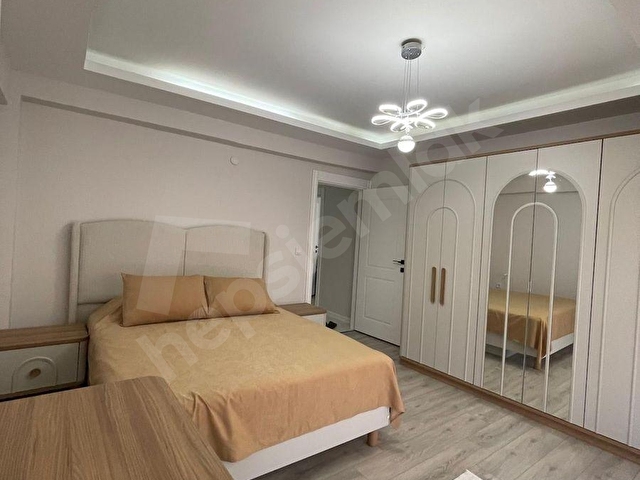 ALTINTAŞTA ARA KATTA SATILIK 3+1 AYRI MUTFAKLI DAİRE - Görsel 10