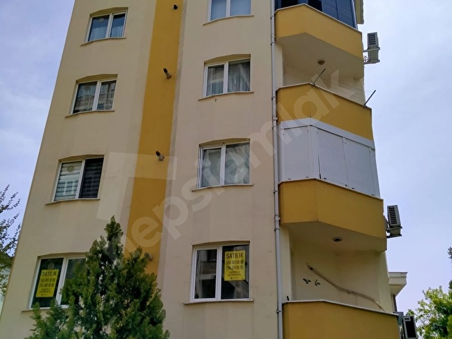 MODERN 34den Orhantepede Minibüse Yakın Satılık Katta Tek 3+1 - Görsel 2