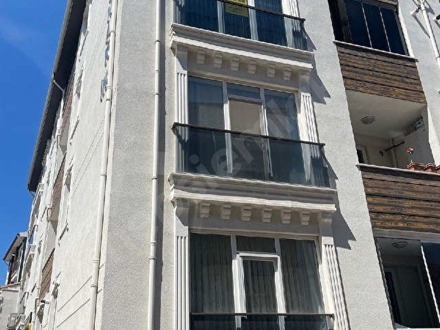 ABDURRAHMAN MAHALLESİ 3+1 ARA KAT GENİŞ ÇİFT BALKON ÖN CEPHE KÖŞE DAİRE