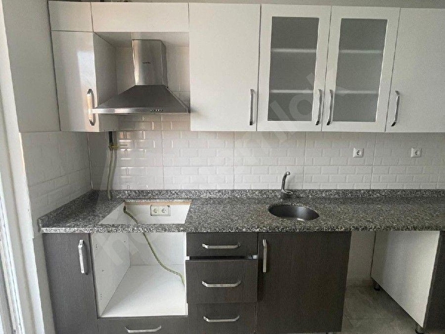 ABDURRAHMAN MAHALLESİ 3+1 ARA KAT GENİŞ ÇİFT BALKON ÖN CEPHE KÖŞE DAİRE - Görsel 26