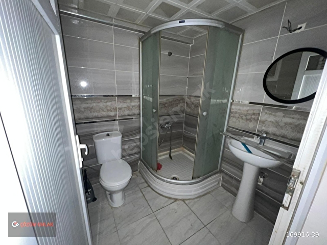 ÇÖZÜM EMLAKTAN MURADİYE İSTASYON CADDESİNDE 3+1 ARA KAT DAİRE - Görsel 25