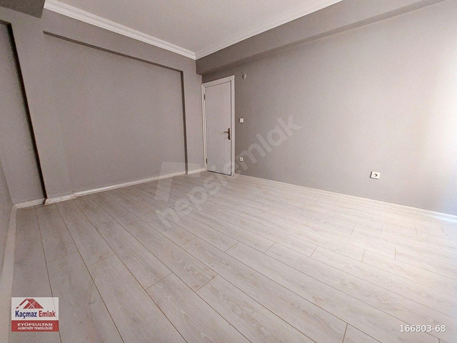«KAÇMAZ» DAN EYÜP MERKEZ MAHDA 2+1 85 m2 KOT 1 İSKANLI 3 YILLIK - Görsel 26