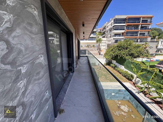 Çeşme Merkezde 5+1 Ultra Lüx Villa Atilla Emlak Çeşme - Görsel 18