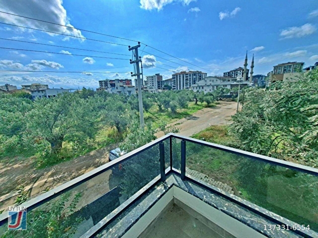 UYTUNDAN EDREMİT KADIKÖYDE ÖZEL OTOPARKLI SIFIR 3+1 LÜKS VİLLA - Görsel 25