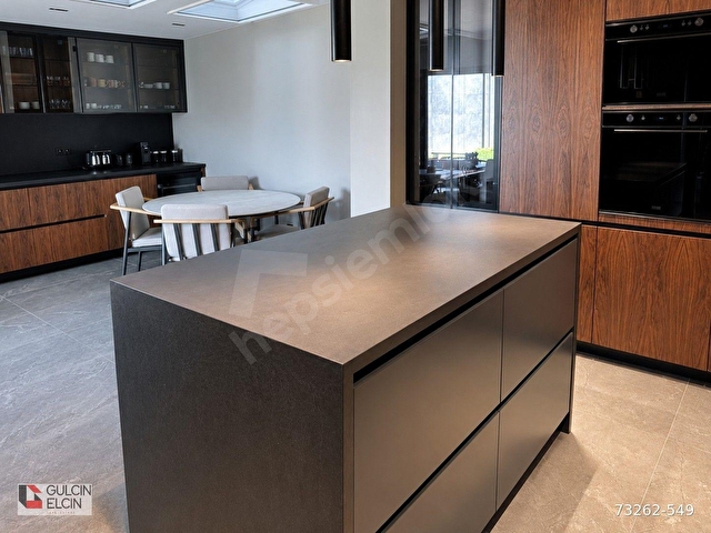 Tepeörenin Seçkin Sitesinde Özel Tasarımlı 4+1 Villa - Görsel 16