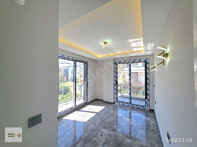 200M² ARSA İÇİNDE TEK MÜSTAKİL ULTRA LÜX VİLLA - Görsel 24