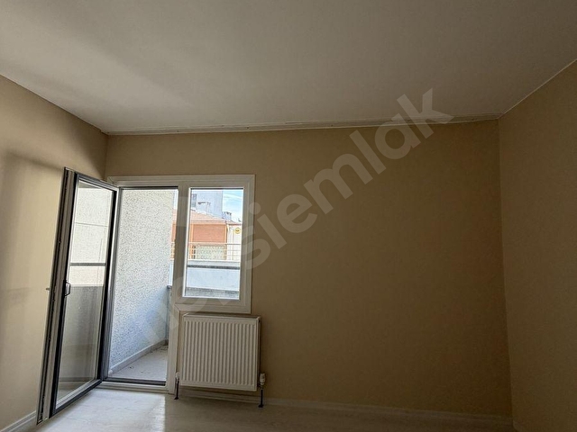 Batı Mahallesinde Adalar Manzaralı Geniş Dubleks | 4+2 |Teraslı - Görsel 14