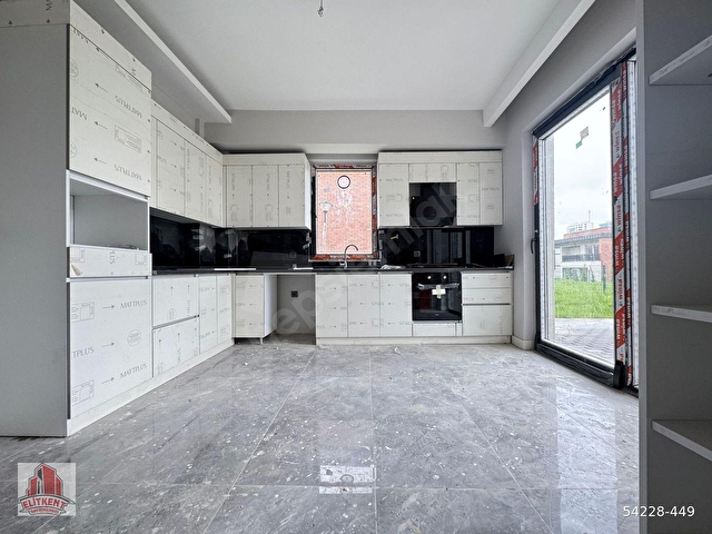 ELİTKENTTEN BAĞLICADA ULTRA LÜX 450 m2 7+1 VİLLA - Görsel 8