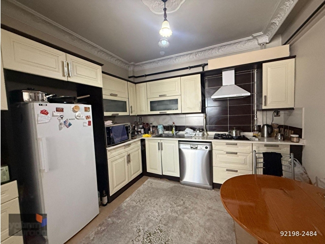 ŞEHRİN EN GENİŞ VE EN FERAH DAİRESİ 4+1 175 M2 NET KULLANM ALANI - Görsel 9
