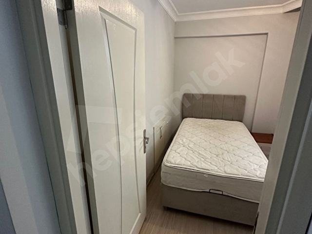KOMİSYONSUZ ÜÇYOL METRO GENÇ BİNA 2+1 EŞYALI/DOĞALGAZ/KLİMA/ÇİFT CEPHE - Görsel 11