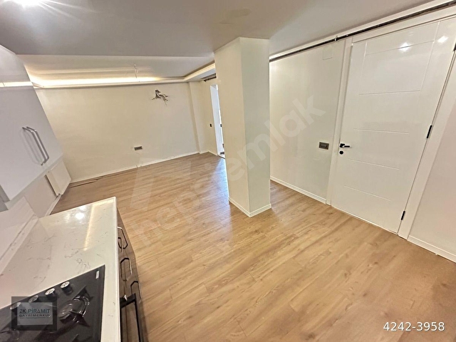ZİYAPAŞA BULVARINA YAKIN GENÇ BİNADA SATILIK 2+1 81 m2 EKSTRALI LÜKS DAİRE veya OFİS&BÜRO !!! - Görsel 7