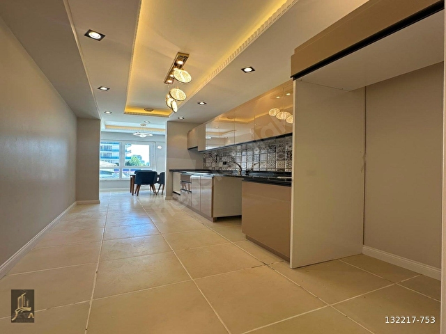 CUMHURİYET  METROBÜSE 10 DK GÜVENLİKLİ + HAVUZLU  3+1 SİTE İÇİ DAİRE !! - Görsel 7