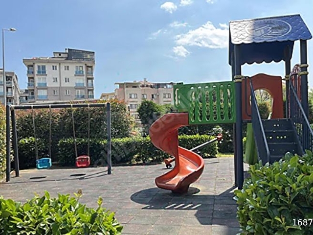 MARMARAYA YAKIN MERKEZİ KONUMDA SİTE İÇİNDE 185M2 3,5+1 DAİRE - Görsel 30