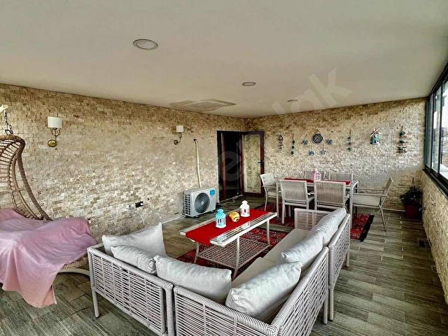 MARMARAYA YAKIN MERKEZİ KONUMDA SİTE İÇİNDE 185M2 3,5+1 DAİRE - Görsel 18