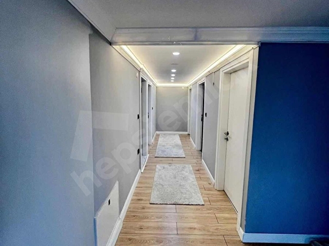 MARMARAYA YAKIN MERKEZİ KONUMDA SİTE İÇİNDE 185M2 3,5+1 DAİRE - Görsel 15