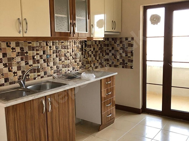 Ardahanda kiracılı satılık ev