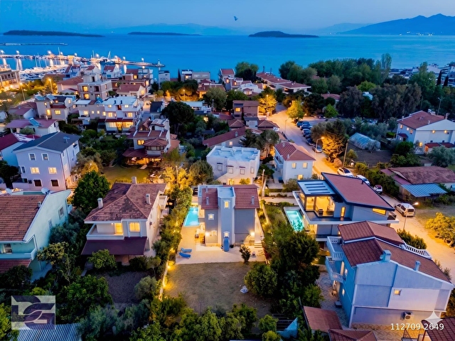 URLA ÇEŞMEALTI 495 M² ARSA İÇERİSİNDE SATILIK 3+1 VİLLA - Görsel 7