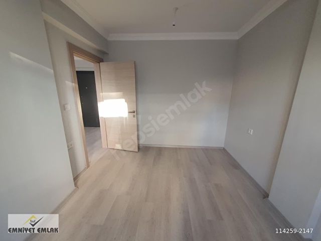 EREĞLİ KEPEZ MAH.ÇETİN EMEÇ CAD.SATILIK KAPALI MUTFAK 1+1 DAİRE - Görsel 3
