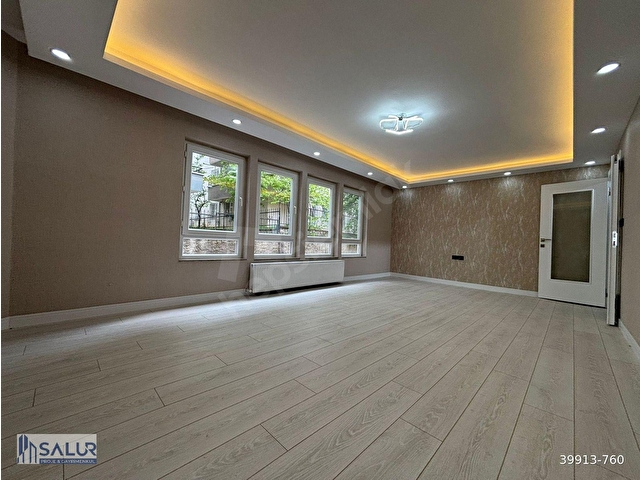 SIFIR YAPILI SOKULLU CD.ÜZERİ KAPALI GARAJLI BAĞIMSIZ 2 BANYO - Görsel 3