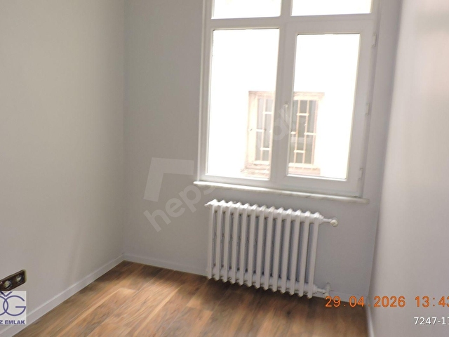 şişli oğuz emlaktan gediz sokağın başında çok temiz kombili 3+1 - Görsel 13