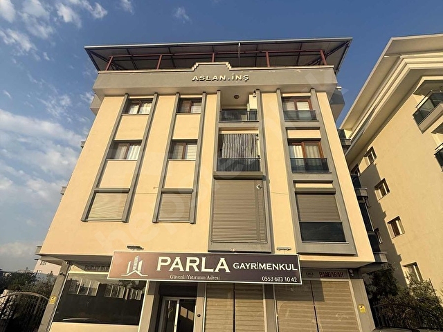 MUSTAFA KEMALDE SİTE İÇERİSİNDE SATILIK LÜX 3 + 1