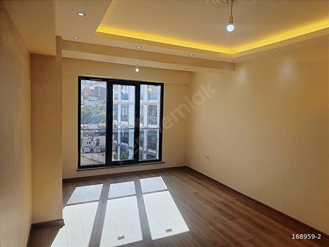 EYÜPSULTAN İSLAMBEYDE SATILIK 1+1 70 M2 DAİRE