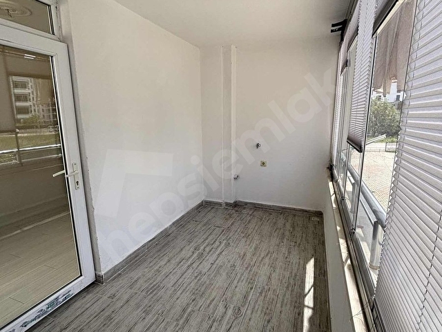SEZER EMLAKTAN FIRSAT 3+1 DAİRE - Görsel 5