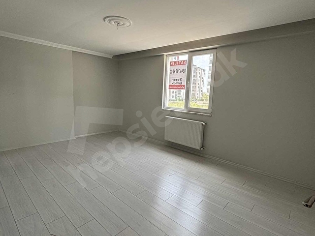 SEZER EMLAKTAN FIRSAT 3+1 DAİRE - Görsel 4