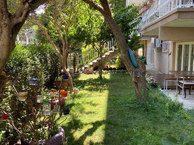 Akatlar Da Arsa Payi Genis Komple Yenilenmis 3 1 Satilik Daire 10137 12308 Hurriyet Emlak