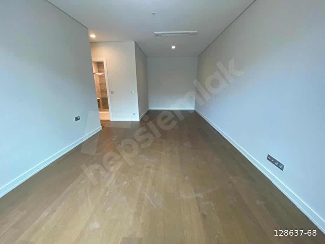 VADİSTANBUL PARK SATILIK 3+1 BOŞ GÜNCEL DAİRE - Görsel 9