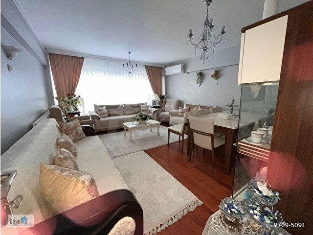 İnönü Caddesi Üzerinde Altıntaş Mevkinde 3+1 130 m2 Çift Cephe Doğalgazlı Bakımlı Satılık Daire