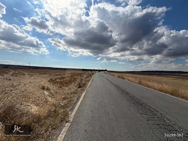 3KDAN SİLİVRİ SEYMEN 130 METRE YOL CEPHELİ FIRSAT 7298 M2 ARAZİ - Görsel 4