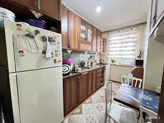 SARIÇAM EMLAKTA FINDIKLIDA 2+1 SATILIK GENİŞ VE FERAH DAİRE - Görsel 4