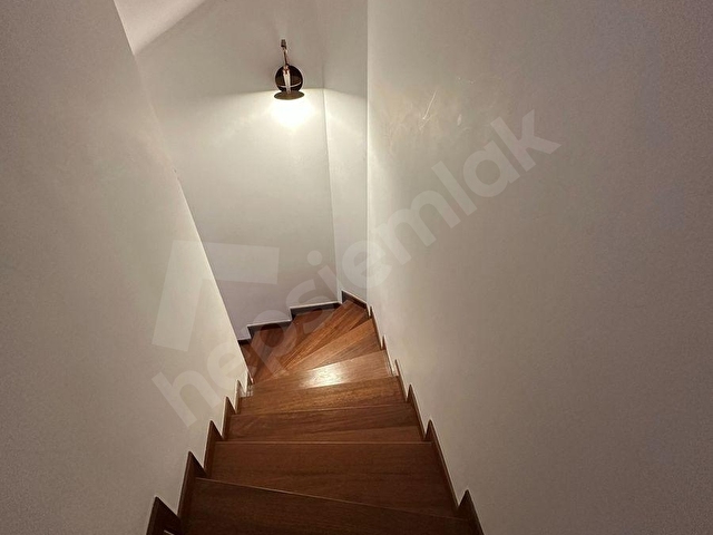 KUĞU EVLERİ C TİPİ KONUMU İYİ BAHÇESİ HARİKA SATILIK VİLLA - Görsel 15