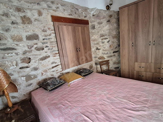AYVALIK MERKEZDE TARİHİ DOKUDA KİRALIK EŞYALI MÜSTAKİL EV - Görsel 21