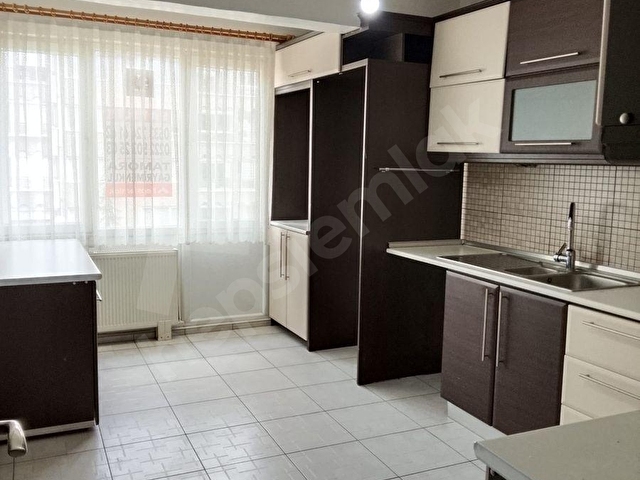 Ziya Paşa Caddesinde Geniş ve Kullanışlı Satılık 3+1 Daire - Görsel 4