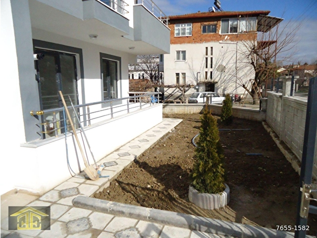 EGEMENDEN  TOKAT İLİ PAZAR İLÇESİNDE  ŞEHİR MERKEZİNE YAKIN DEVLET HAS.YANI SIFIR BİNADA SATILIK 2+1 - Görsel 8