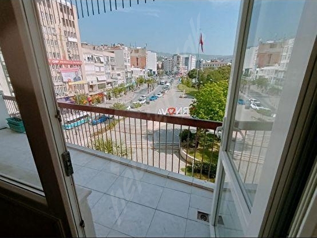 6.500.000 TL 3+1 BORNOVA MERKEZ’de - Görsel 18