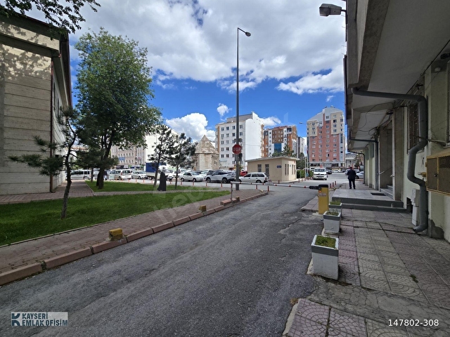 SAHABİYE MAH.3+1 GENİŞ KİRALIK DAİRE - Görsel 5
