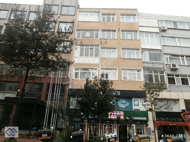 mecidiyekoy ziraat bankasina yakin 95 m2 2 1 ferah temiz ofis