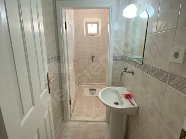 ERDEMLİ MERKEZ SAHİL YOLUNDA EŞYALI KİRALIK DAİRE - Görsel 8